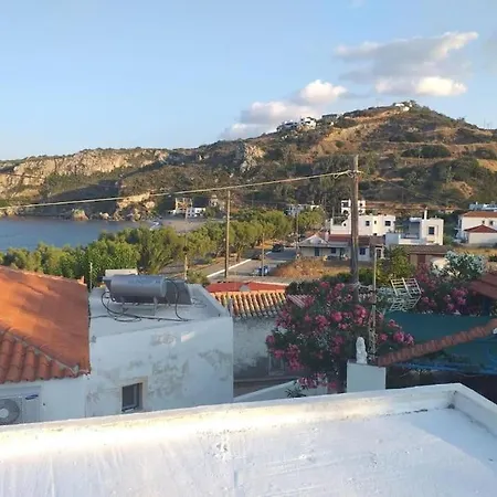 Cozy 60 Metres Away From The ヴィラ Platia Ammos